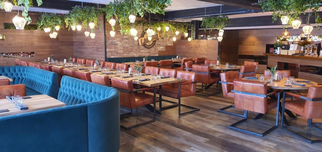 Samantta Hotel & Restaurant Haukipudas Eksteriør billede